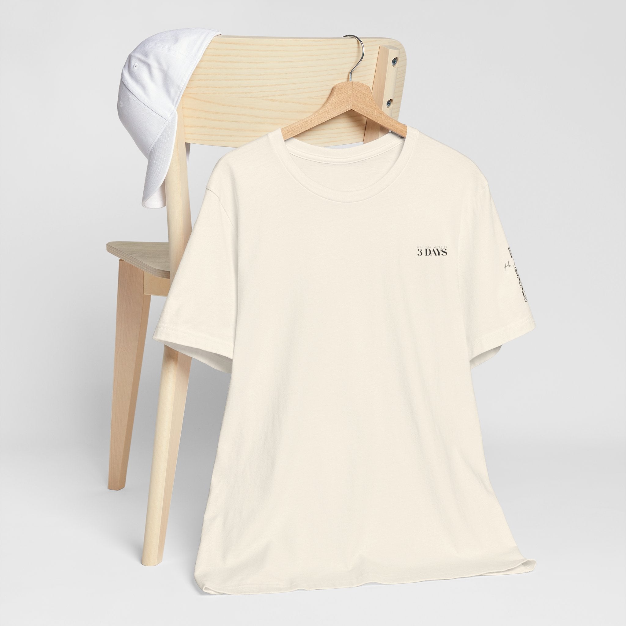 T-Shirt — Minimal '3 Days' Chest & Sleeve Graphic Tee