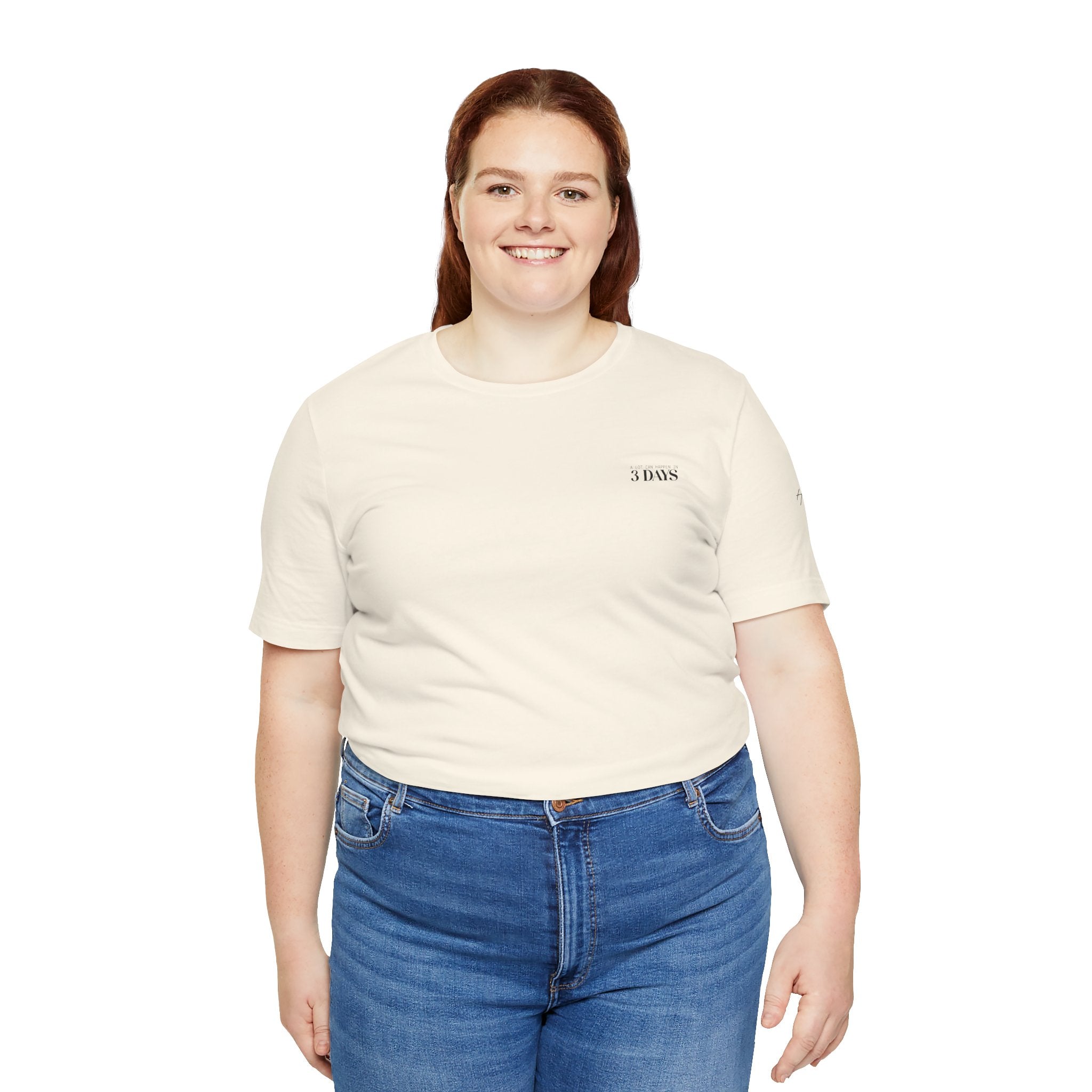 T-Shirt — Minimal '3 Days' Chest & Sleeve Graphic Tee