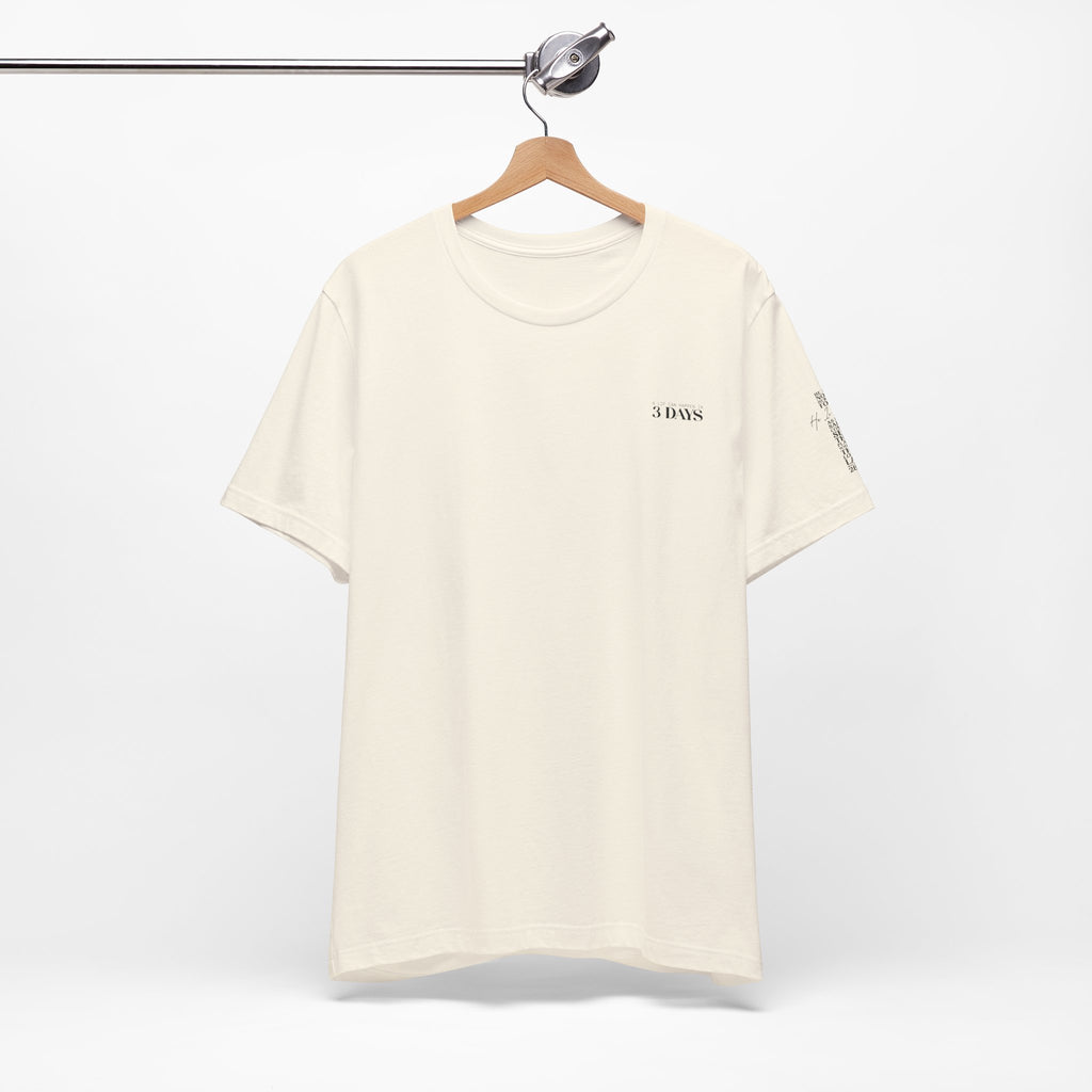 T-Shirt — Minimal '3 Days' Chest & Sleeve Graphic Tee