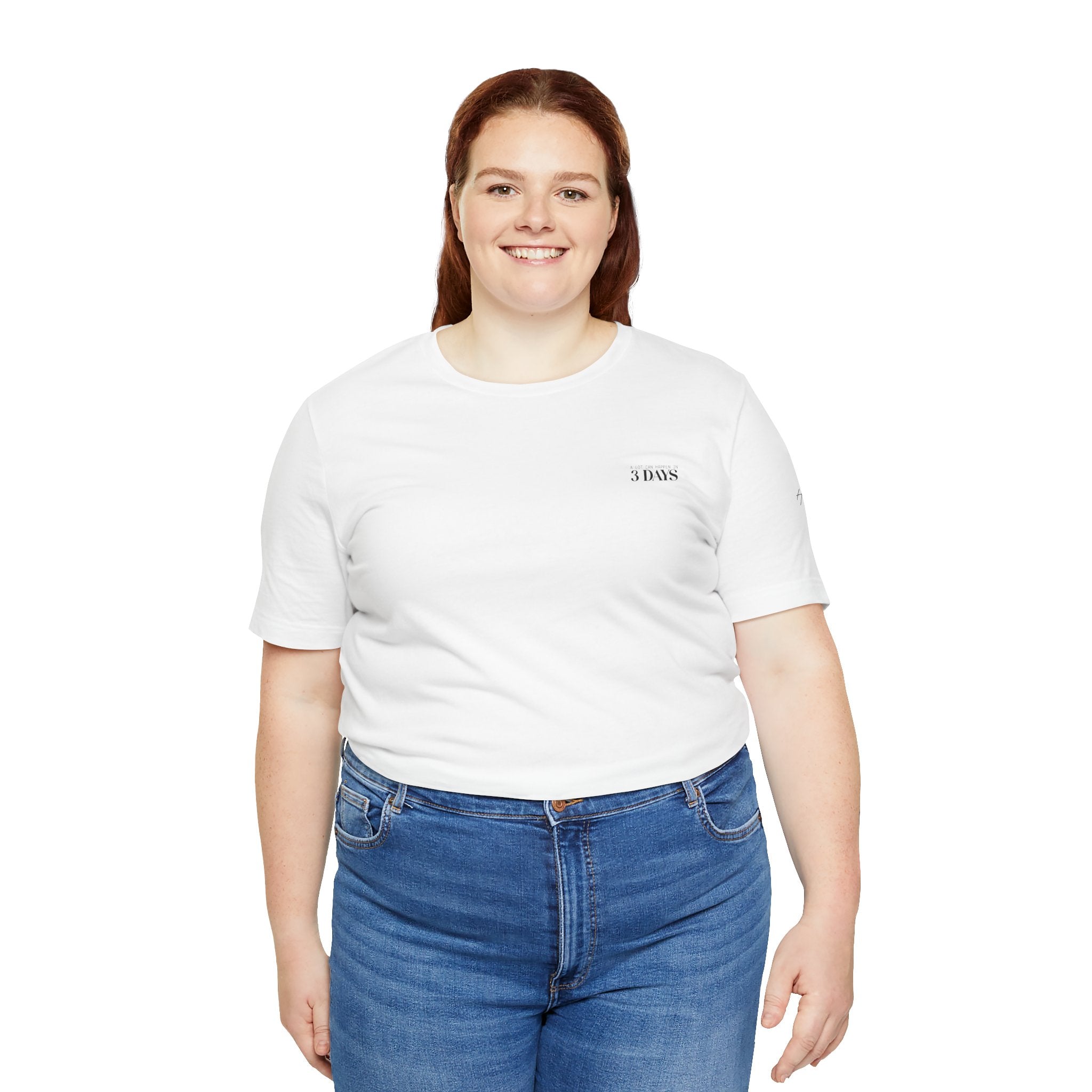 T-Shirt — Minimal '3 Days' Chest & Sleeve Graphic Tee